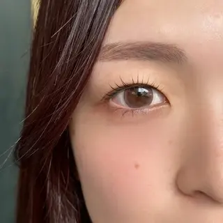 マツエク・マツパ +me プラスミーの眉毛・アイブロウイメージ