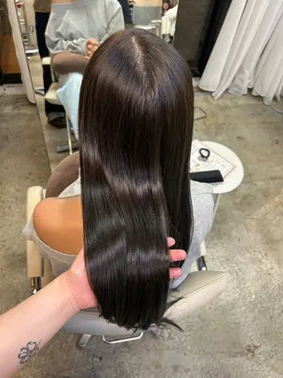 ショート ANLY.meijijingumae所属・レイヤーカット/ 透明感カラー/真菜のヘアスタイル