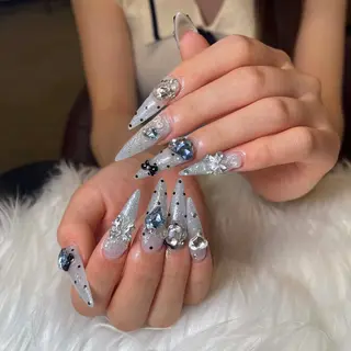ネイル NiJi Nailsのネイルデザイン