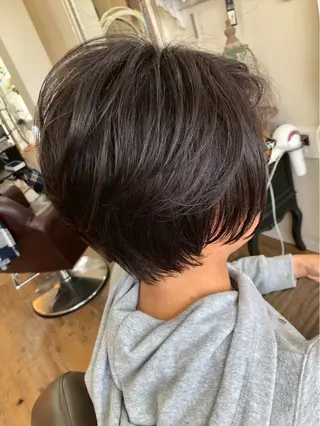 ショート 杉山 七海のヘアスタイル