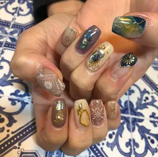 ネイル nail salon  aloalo所属・Nailist Ayaのネイルデザイン