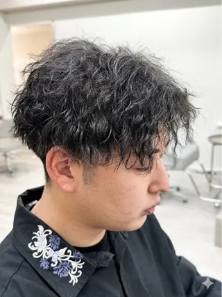 パーマ メンズ 颯メンズ特化ツイスパ 朝ラクセットのヘアスタイル