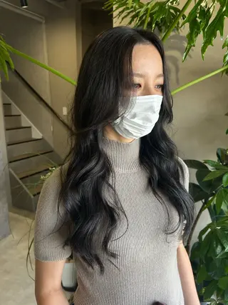 ロング カラー ITO AYUMIのヘアスタイル