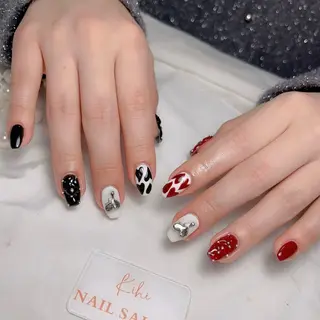 ネイル 💕鈴木ユリ パラジェル/オフ無料のネイルデザイン