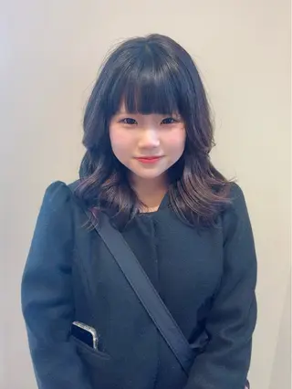 ミディアム noya karinのヘアスタイル