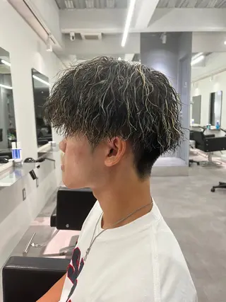 ミディアム カラー メンズ 高橋 周のヘアスタイル