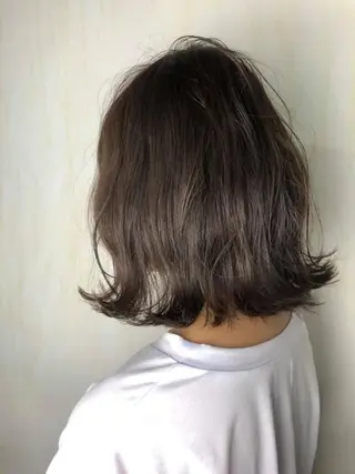 ミディアム ボブ♡柔らかいカラー 實松栞理のヘアスタイル