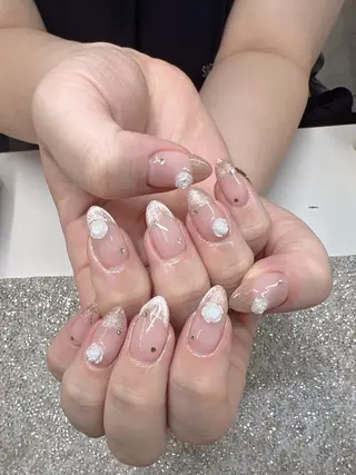 ネイル Guarendo錦糸町店所属・ガレンドウ 白澤 愛子のネイルデザイン