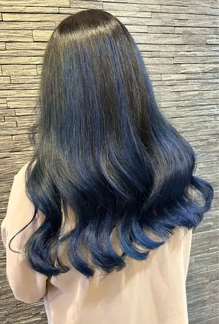 ロング カラー OJIMA YUKAのヘアスタイル