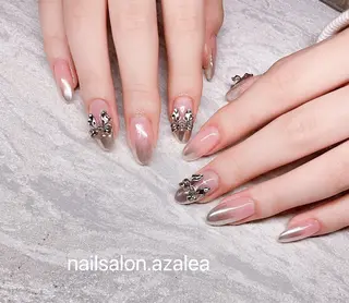 ネイル R inのネイルデザイン