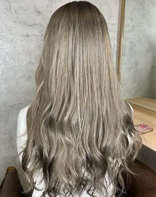 ロング カラー ヘアアレンジ Aloa横浜所属・トップスタイリスト Shoyaのヘアスタイル