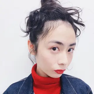 ミディアム カラー パーマ ヘアアレンジ mayu🤍 透明感カラーのヘアスタイル