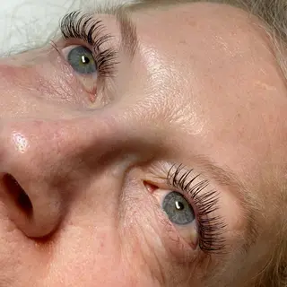 マツエク・マツパ Ayako Modelのマツエク・マツパデザイン