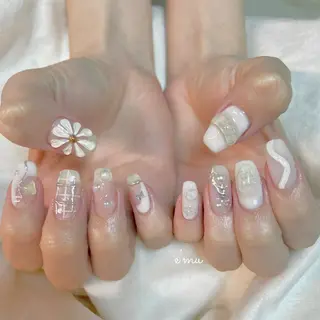 ネイル nail salon e'mu💐のネイルデザイン