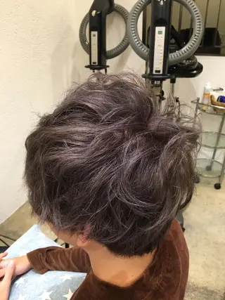 ショート 波川 幸功のヘアスタイル