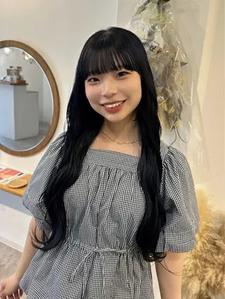 ロング カラー 梅田 薫のヘアスタイル