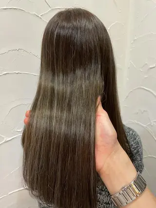 カラー 【店長】インナー指名 No.1戸塚優思のヘアスタイル