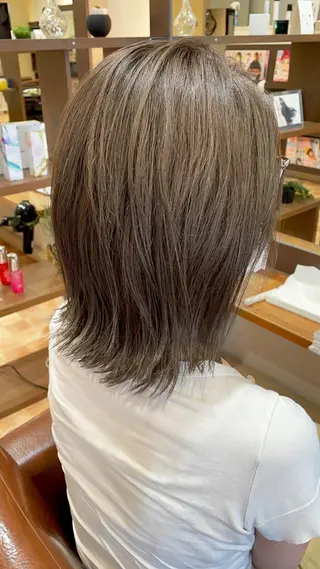 ミディアム ブリーチ・縮毛矯正 特化 山下良孝✂️のヘアスタイル