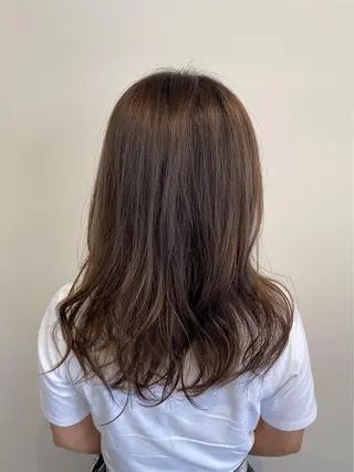セミロング カラー 今雪 聡美のヘアスタイル