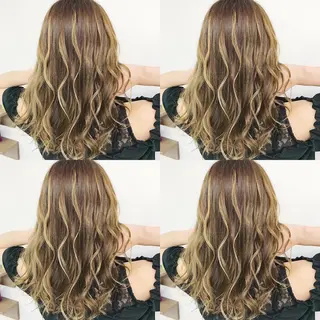 セミロング カラー ヘアアレンジ TAKUMAブリーチ /切りっぱなし🪽のヘアスタイル