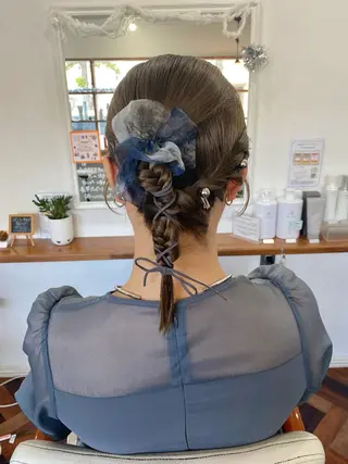 ミディアム ヘアアレンジ Kazaoka Saraのヘアスタイル