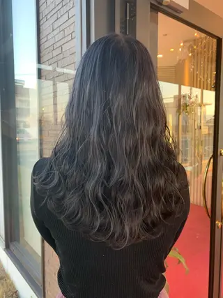 ミディアム カラー ヘアアレンジ 大塚 貴之のヘアスタイル