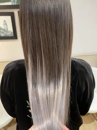 セミロング カラー Alushe艶髪・ 髪質改善のヘアスタイル