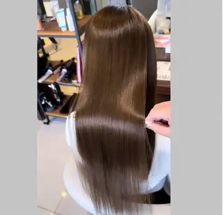 ロング SOLÉ所属・伊藤 準輝のヘアスタイル