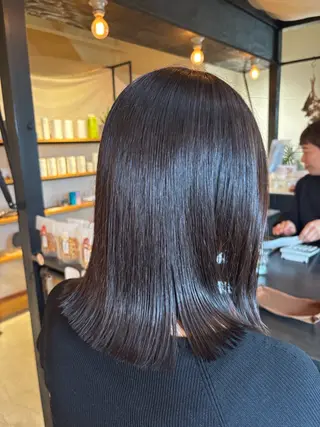 ミディアム 春モテカラー/うる艶 ストレート/羽菜のヘアスタイル