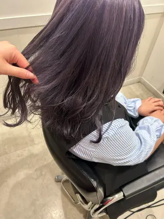 セミロング 🌼透け感カラー 🌼Rinaのヘアスタイル