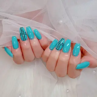 ネイル ラクロレ ハナ︎🌼のネイルデザイン