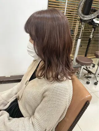 セミロング 明石遼/ベージュ / ピンクのヘアスタイル