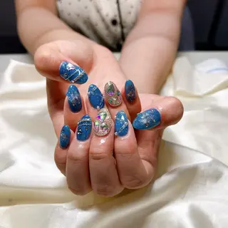 ネイル マツエク・マツパ アイブロウ Nail&eye Belire 新宿のネイルデザイン