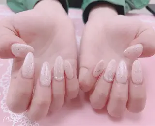 ネイル はぴねす所属・横浜 美夢のネイルデザイン