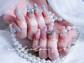 ネイル ✨Nailsalon Vi+✨のネイルデザイン