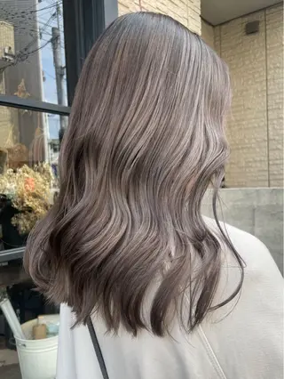セミロング カラー 【aini天王寺】 𝐚𝐢𝐫𝐢✂︎のヘアスタイル