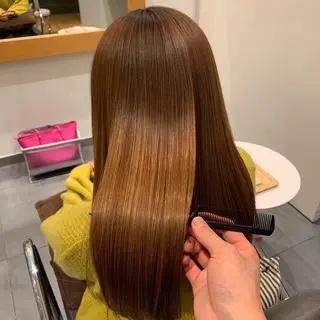 セミロング カラー ヘアアレンジ 🥀似合わせ🥀 柔らかカラー・タイトのヘアスタイル