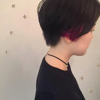 ショート カラー 市川 千夏のヘアスタイル