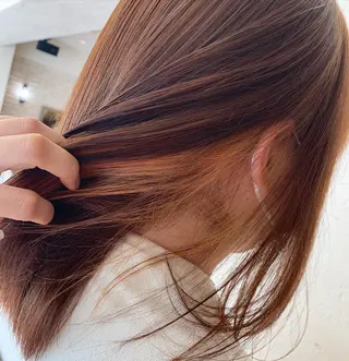 セミロング 近鉄奈良 カラー　うのさくらのヘアスタイル