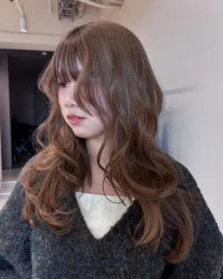ロング ' RYOKAのヘアスタイル