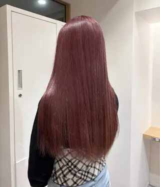 ロング カラー BLEACH YURINAのヘアスタイル