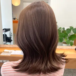 ミディアム minami🤎 レイヤーカットのヘアスタイル