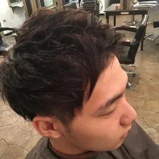 ミディアム amphihair 高橋祐也のヘアスタイル