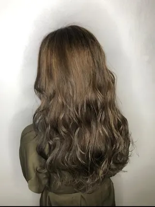 ロング カラー 美容室 HAKUAのヘアスタイル