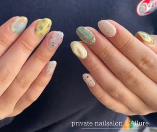 ネイル nailsalon -L'Allure-のネイルデザイン