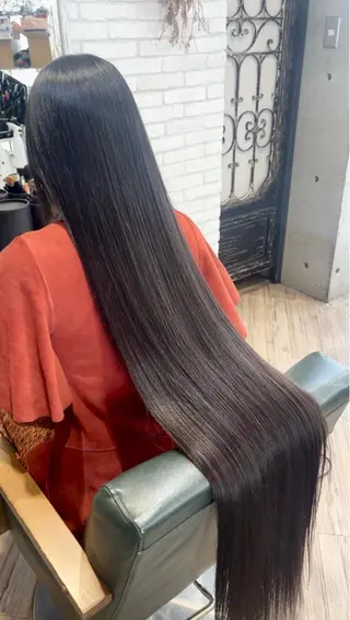 ロング 植田 能生のヘアスタイル