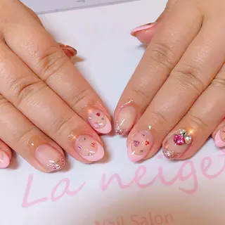 ネイル La neige* yuki 🐩🌙のネイルデザイン