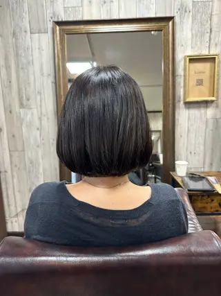 ショート カラー 庭山 理沙のヘアスタイル