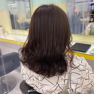セミロング カラー ヘアアレンジ mai🍑暖色カラー /レイヤー💖のヘアスタイル