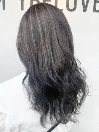 ロング ︎︎🧸 ユリ ︎︎🧸のヘアスタイル